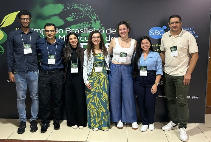 INCT marca presença em sessão sobre metabolismo vegetal no IX Simpósio de Genética Molecular de Plantas em Búzios - RJ